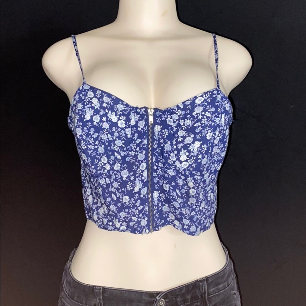 crop top